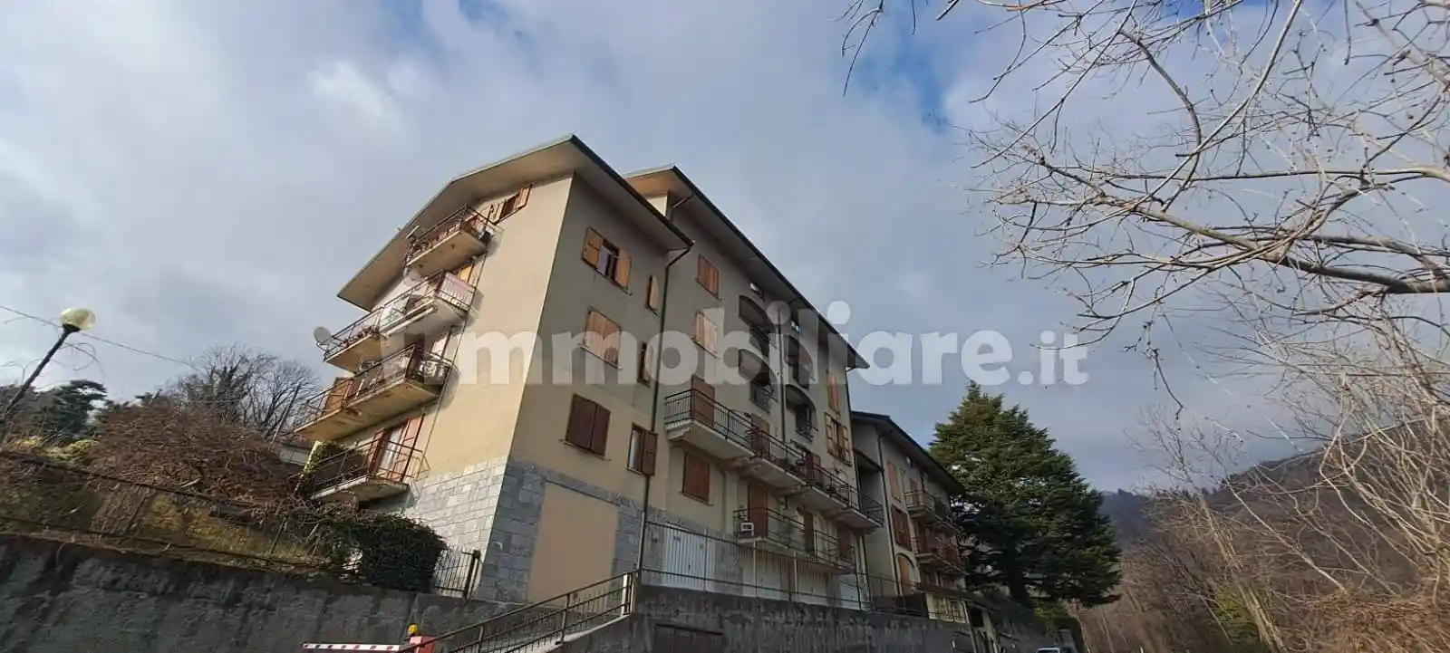 Appartamento in vendita a Asso