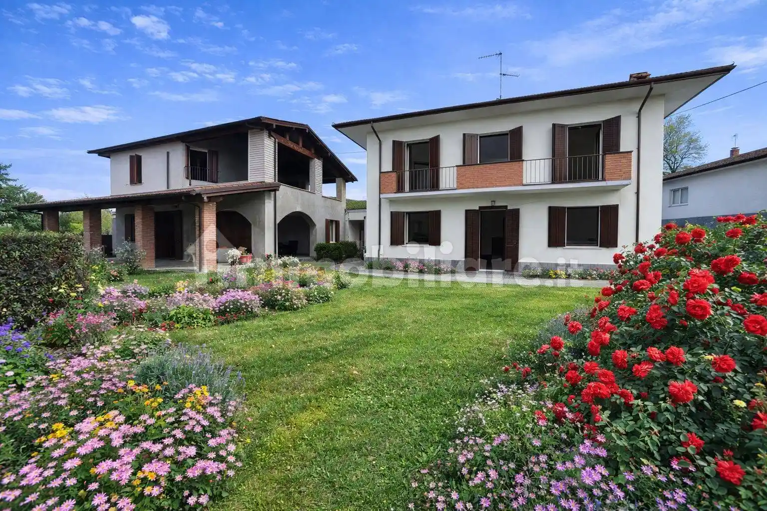 Villa in vendita a Colli Verdi