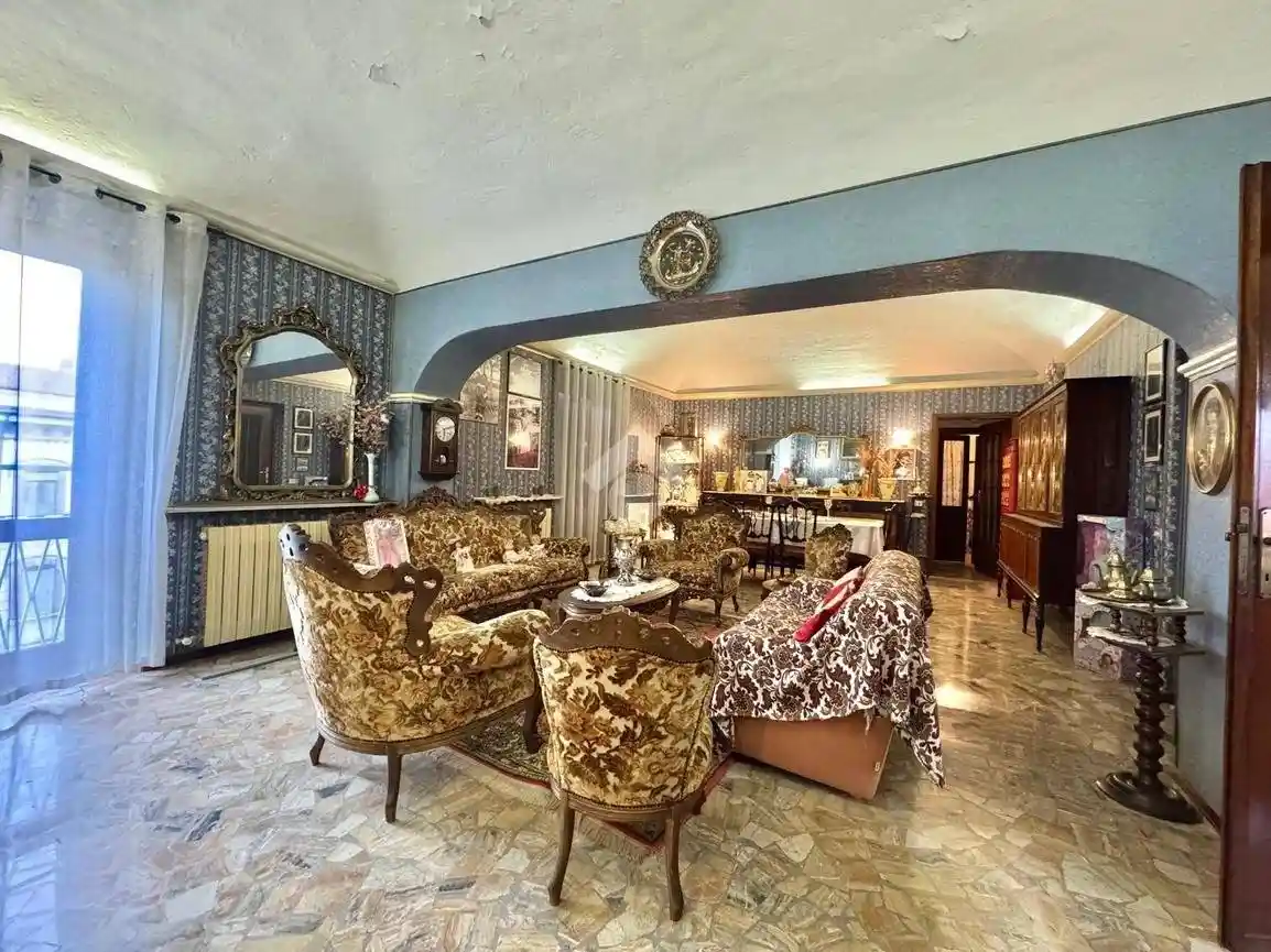 Appartamento in vendita a Novara