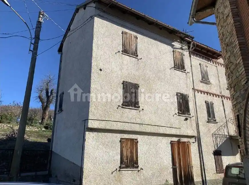 Casa indipendente in vendita a Palagano