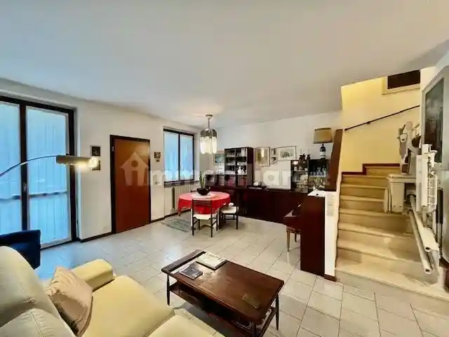 Villa in vendita a Mediglia