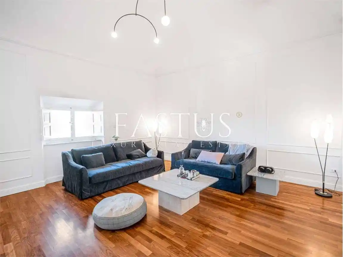 Appartamento in vendita a Lucca