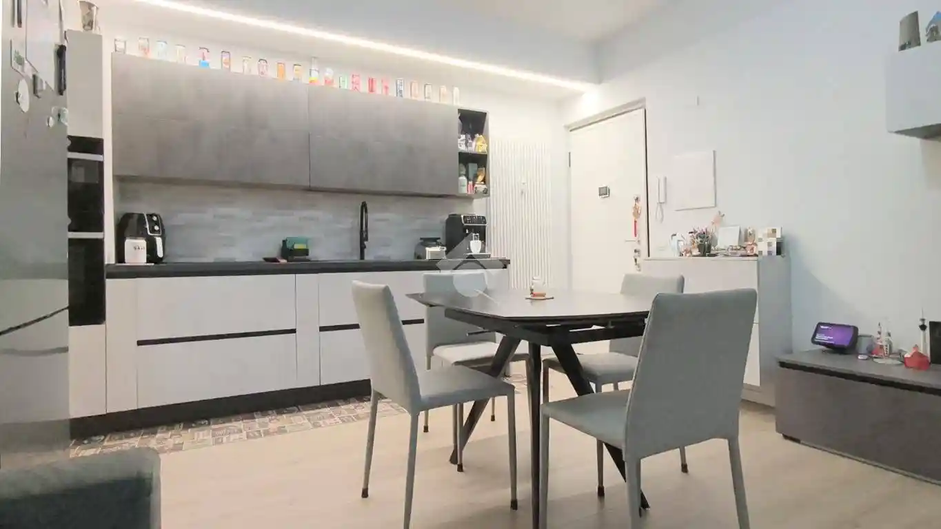 Appartamento in vendita a Cormano