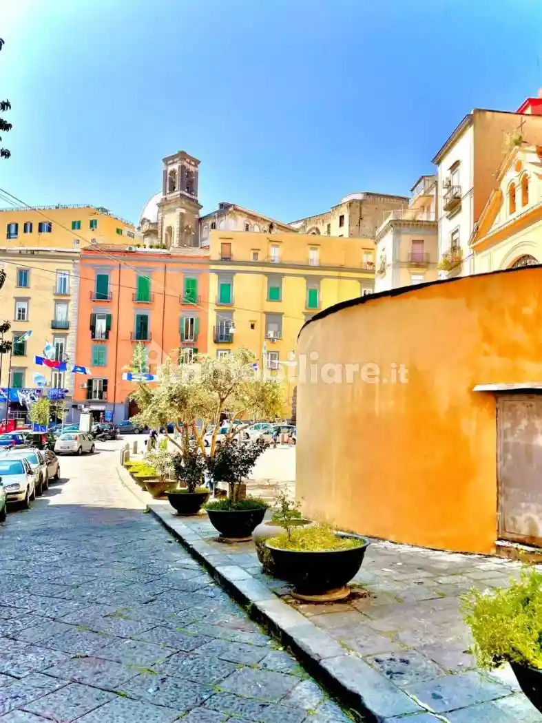 Appartamento in affitto a Napoli
