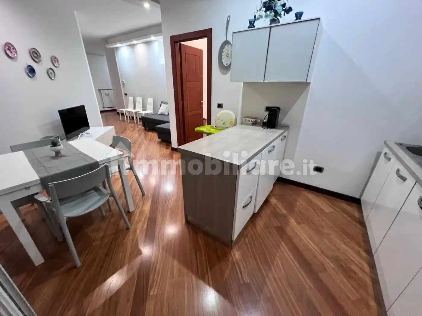 Appartamento in affitto a Napoli
