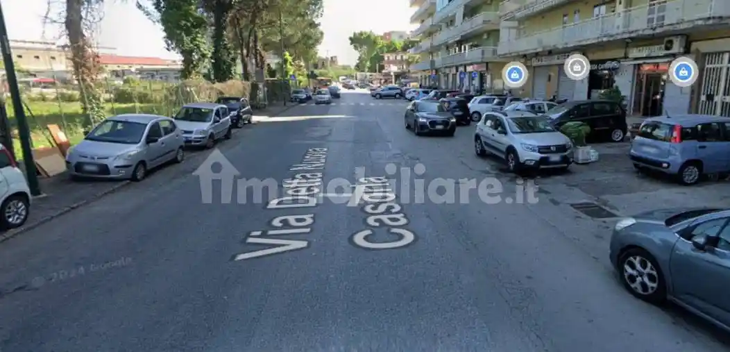 Appartamento in vendita a Napoli