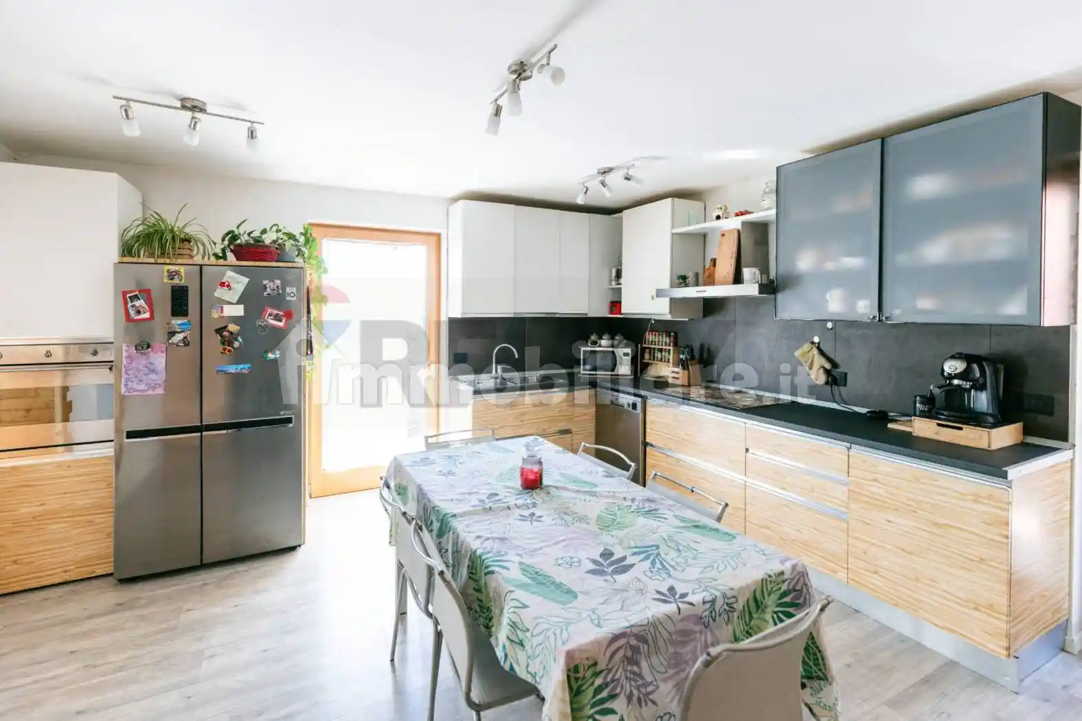 Appartamento in vendita a Vallelaghi