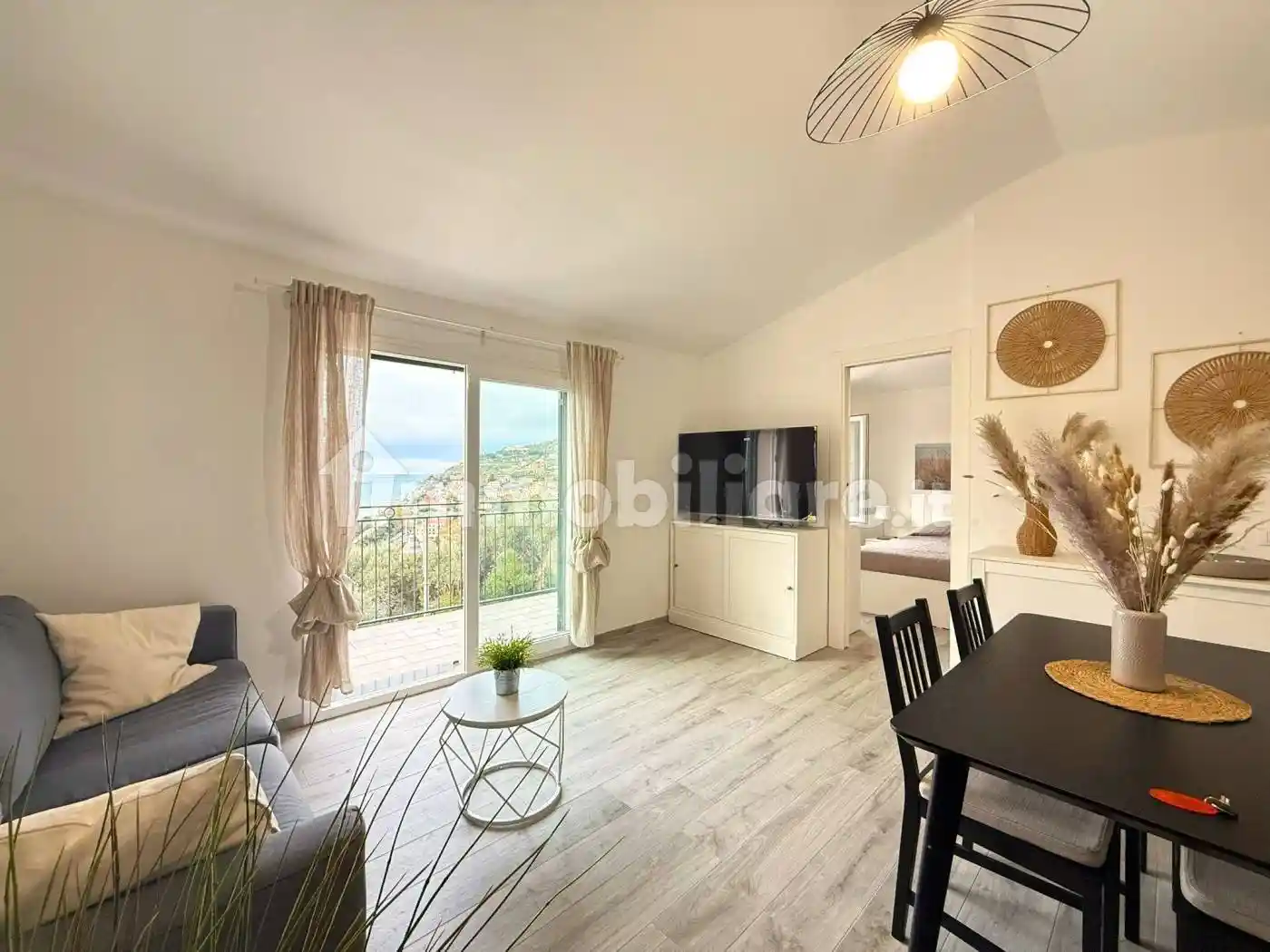 Appartamento in affitto a Imperia