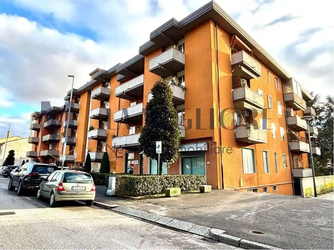 Appartamento in vendita a Prato