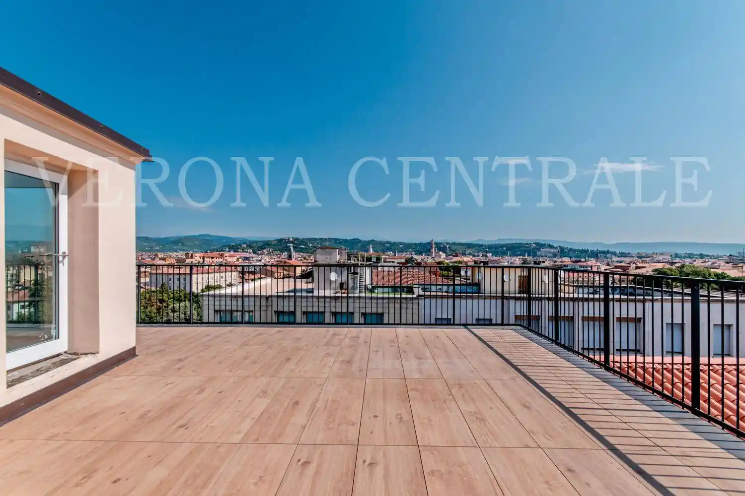 Attico - Mansarda in affitto a Verona