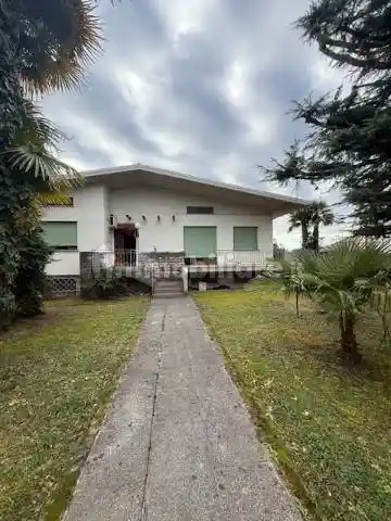 Villa in vendita a San Giovanni al Natisone
