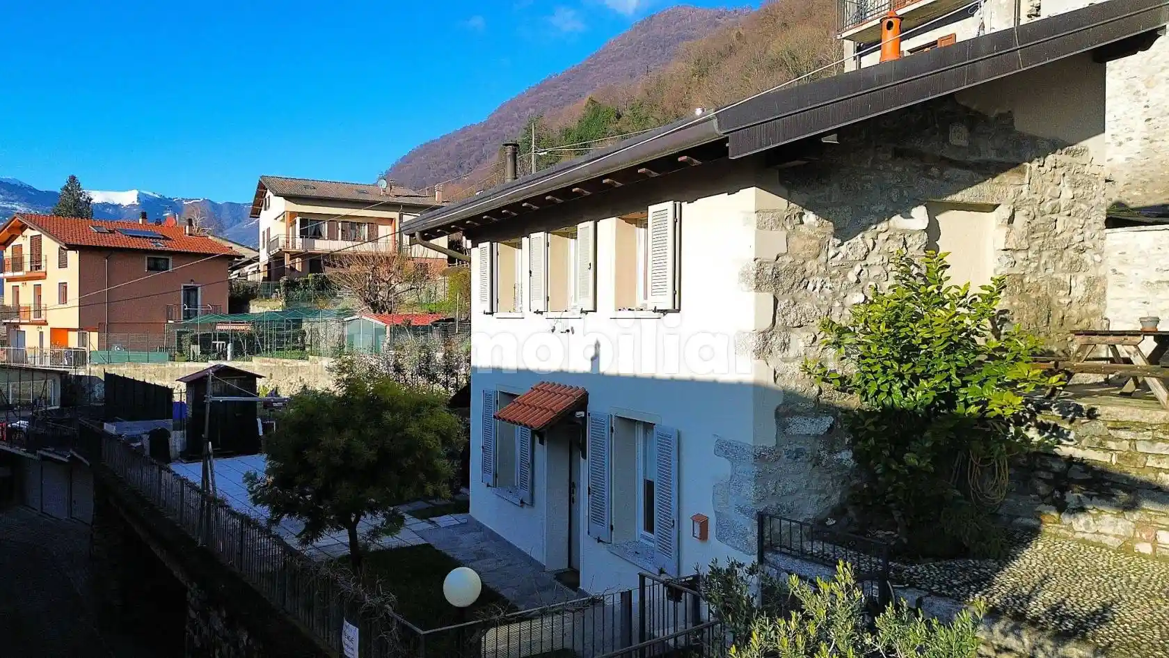 Villa in vendita a Nesso
