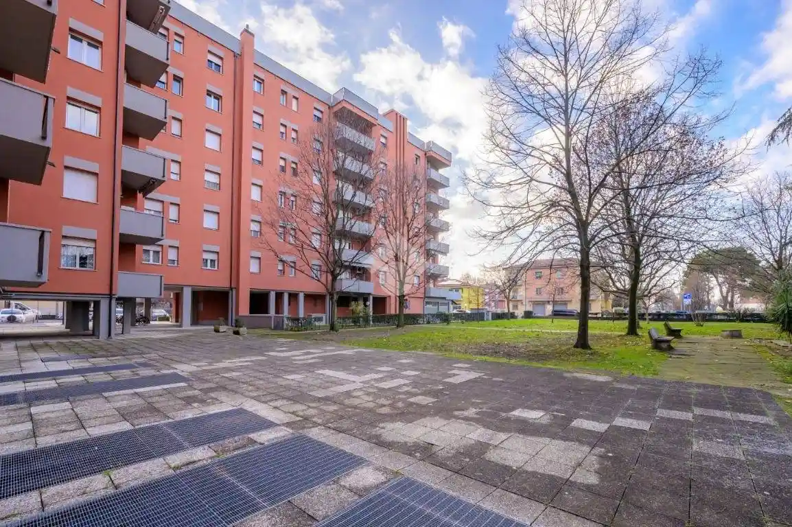 Appartamento in vendita a Bologna