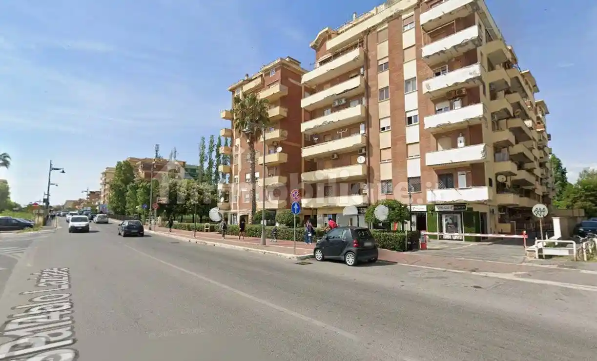 Appartamento in vendita a Ladispoli