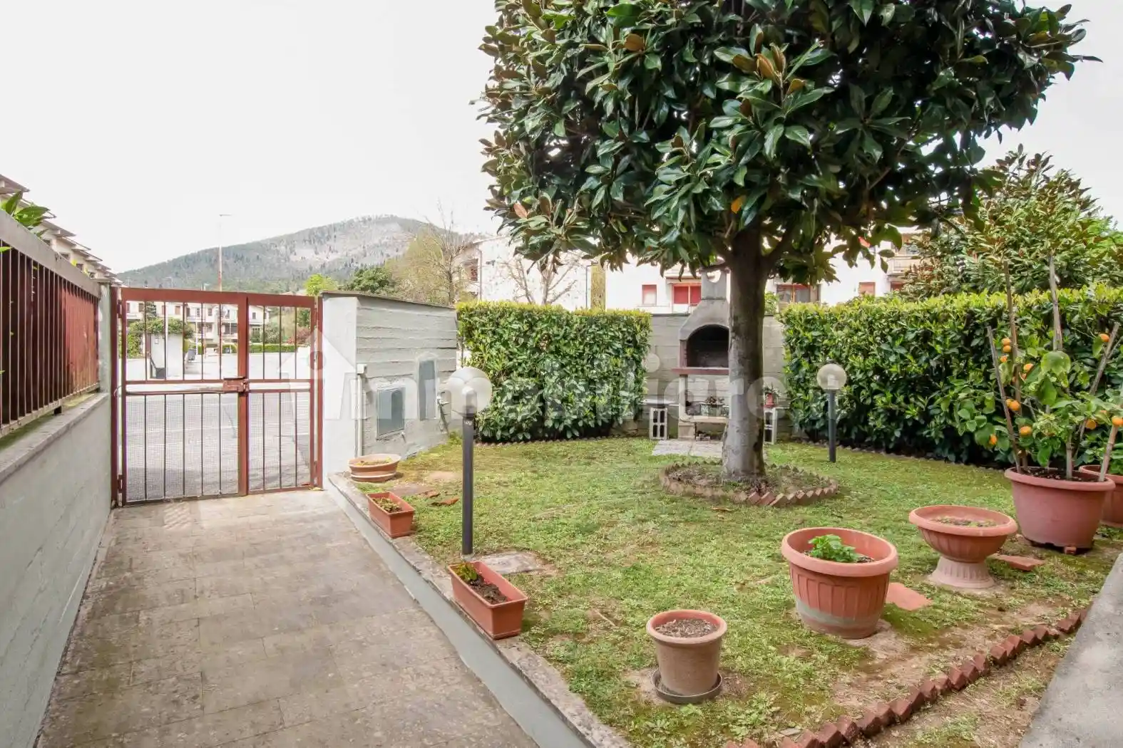 Villetta a schiera in vendita a Prato