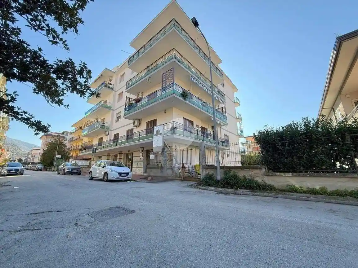 Appartamento in vendita a Caserta