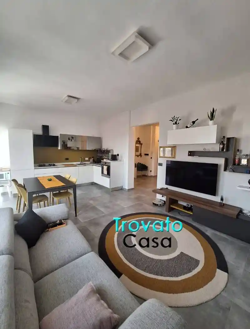 Appartamento in vendita a Livorno