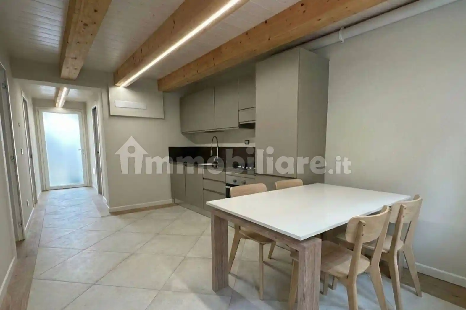 Appartamento in affitto a Chiaravalle