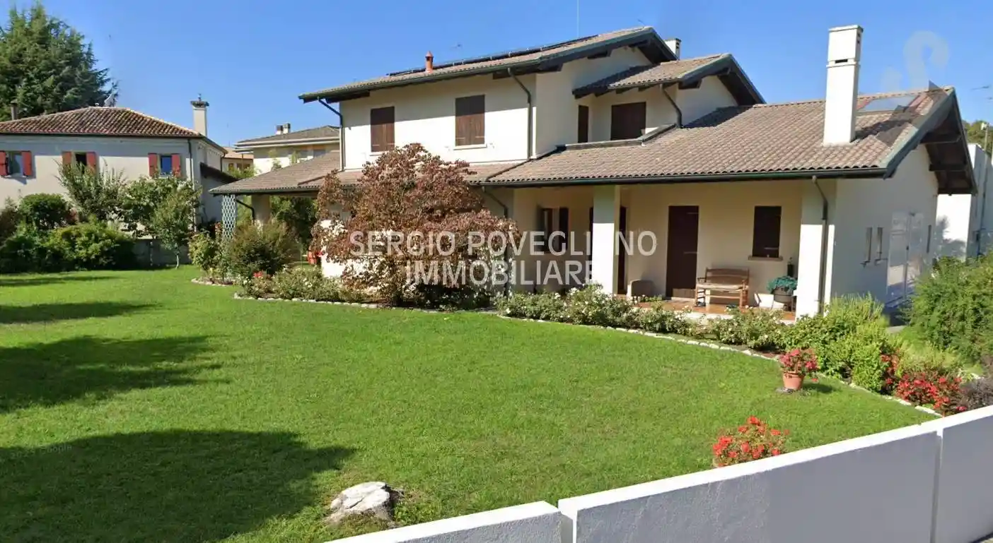 Villa in vendita a Casier