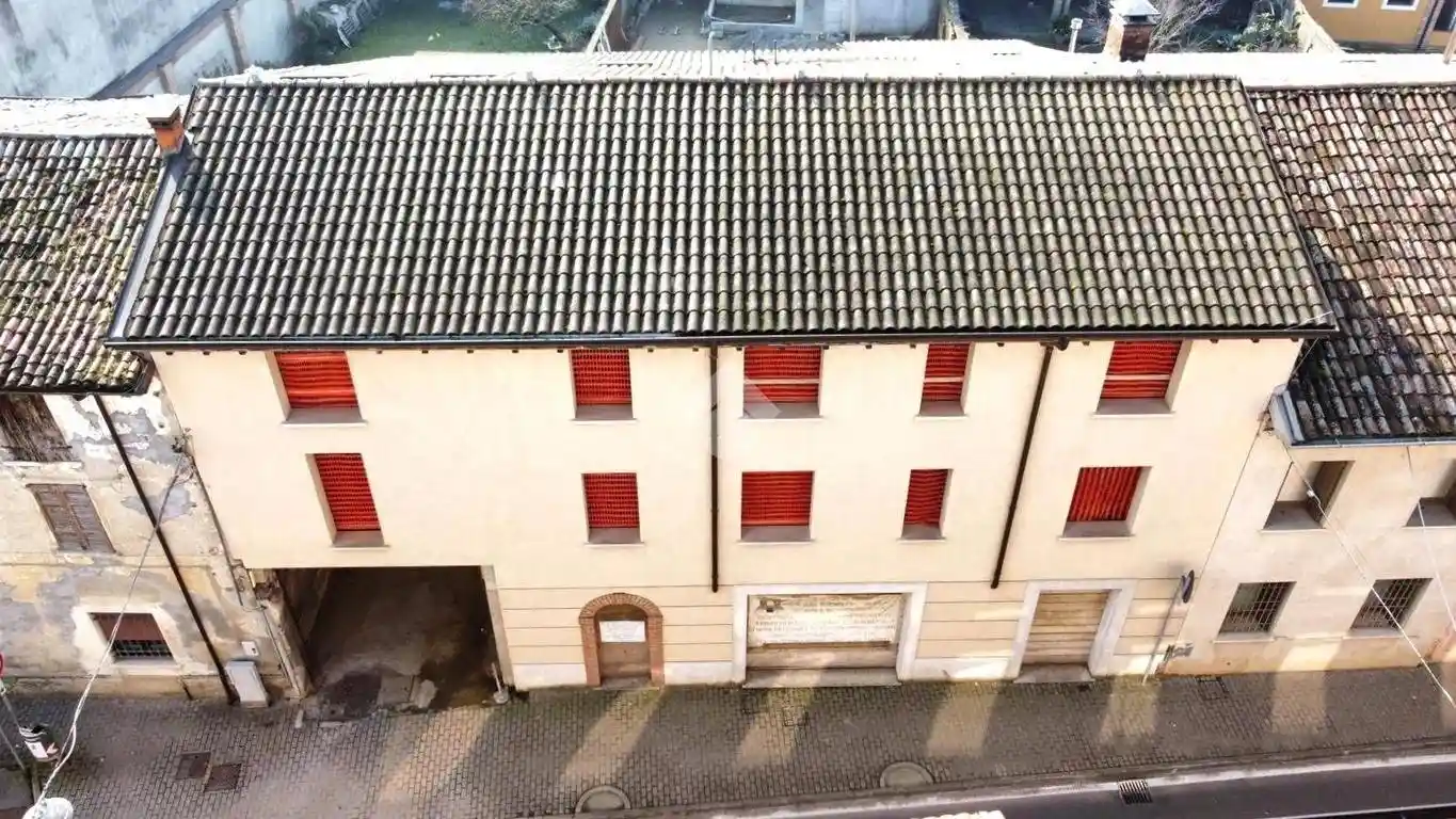 Appartamento in vendita a Barbariga