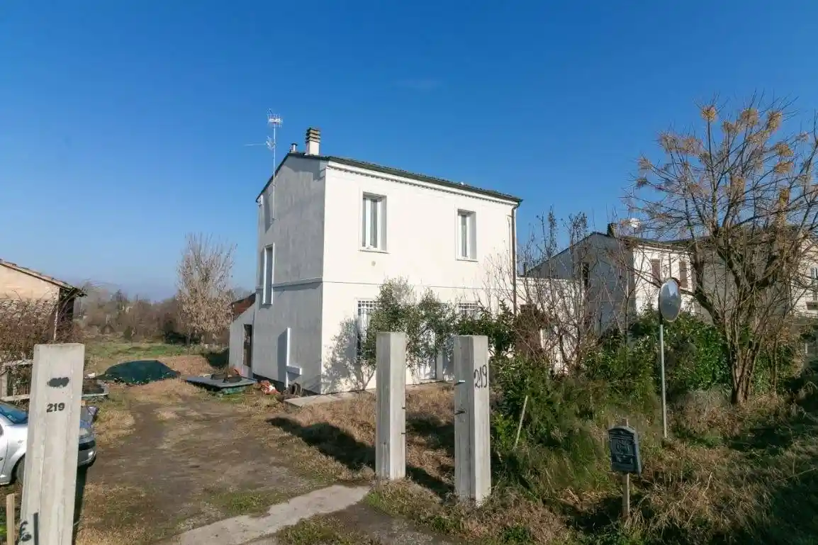 Casa indipendente in vendita a Ravenna
