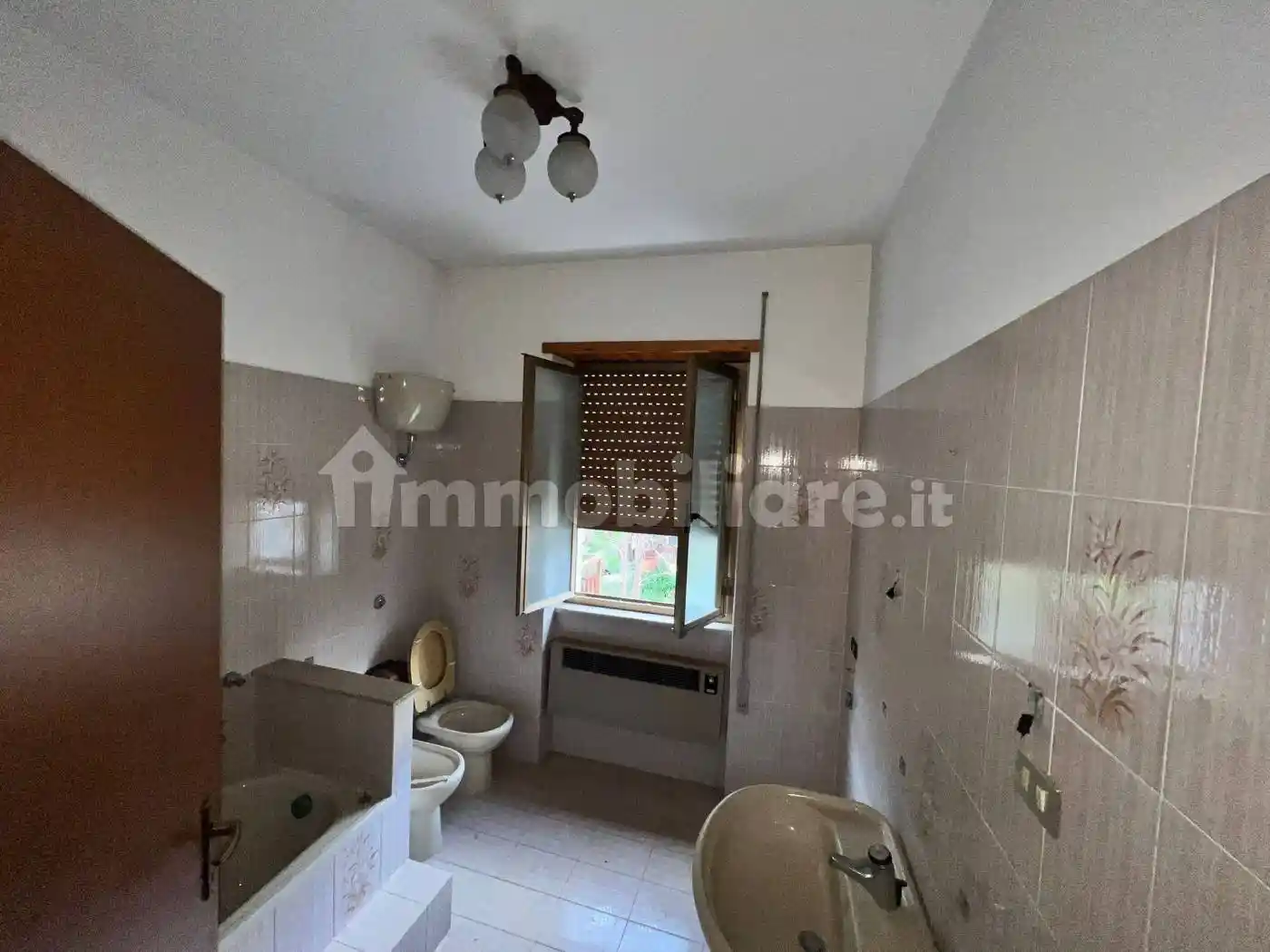 Appartamento in vendita a Santi Cosma e Damiano