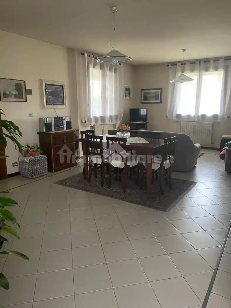 Villa in vendita a Paese