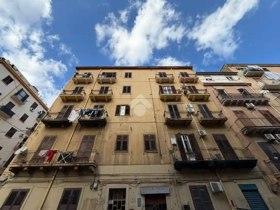 Appartamento in vendita a Palermo