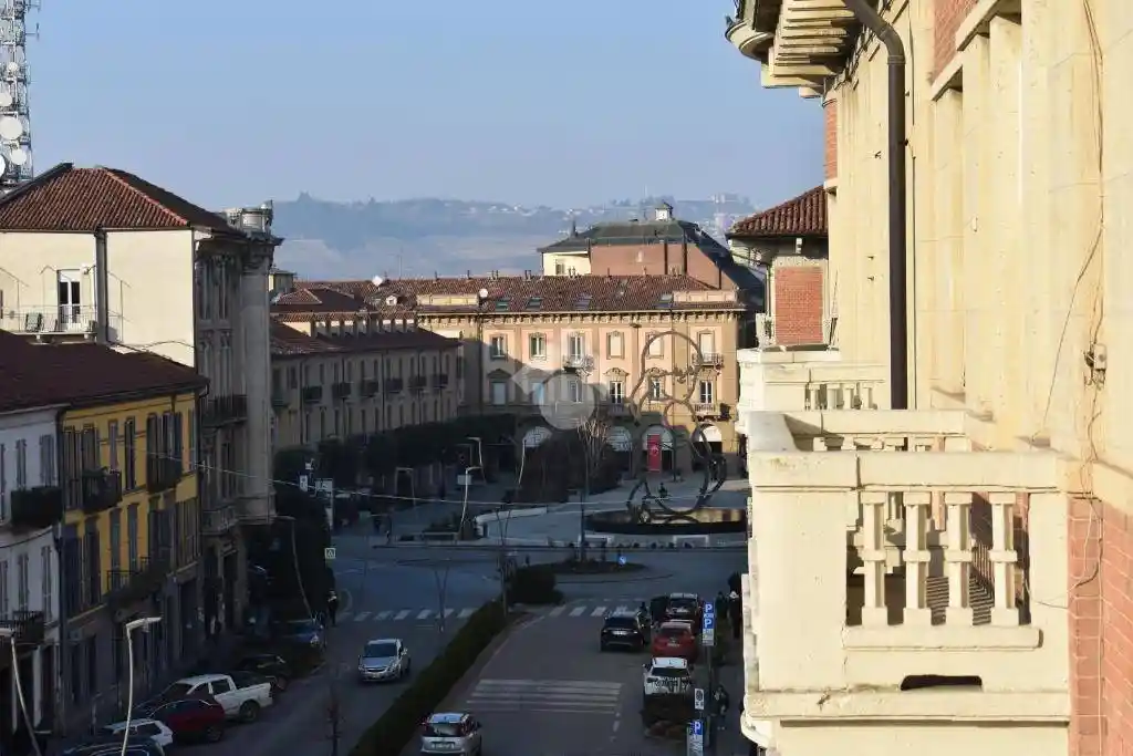 Appartamento in affitto a Alba