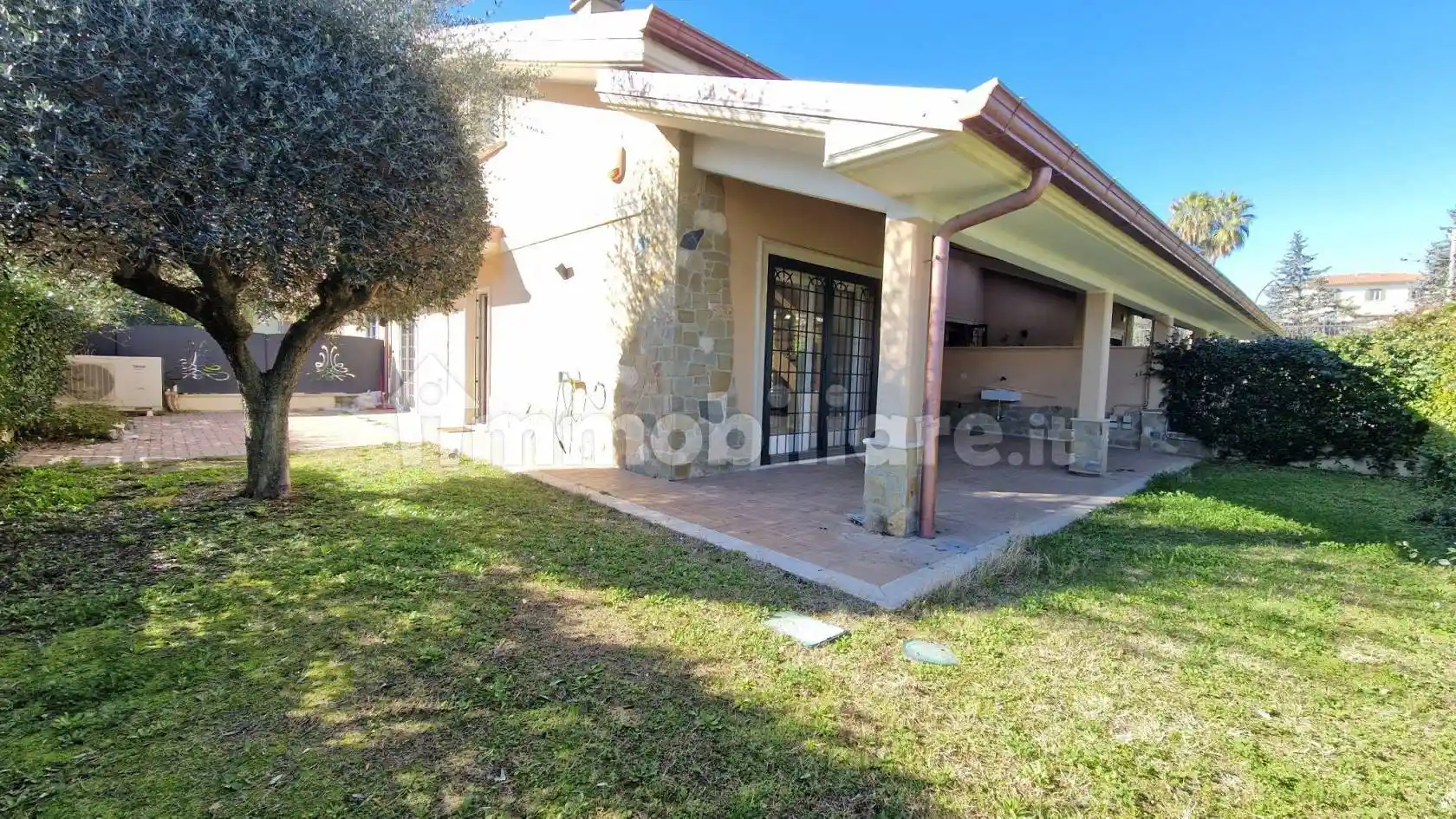 Villa in vendita a Frascati