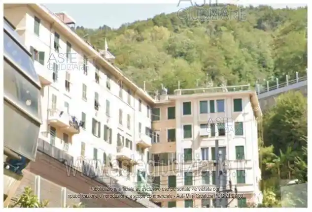 Appartamento in vendita a Genova