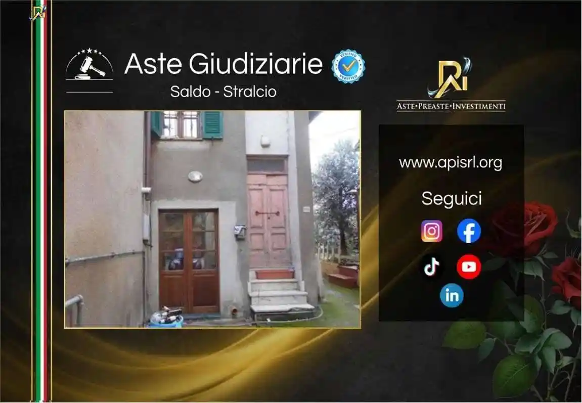 Casa indipendente in vendita a Lago