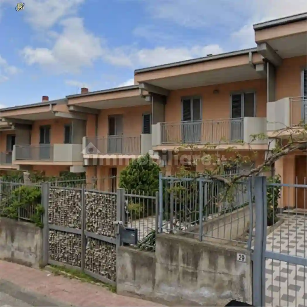 Villetta a schiera - foto 2