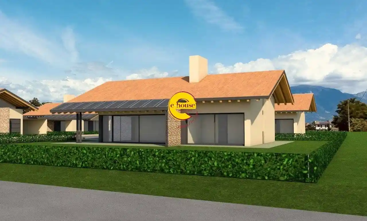 Villa in vendita a Loria