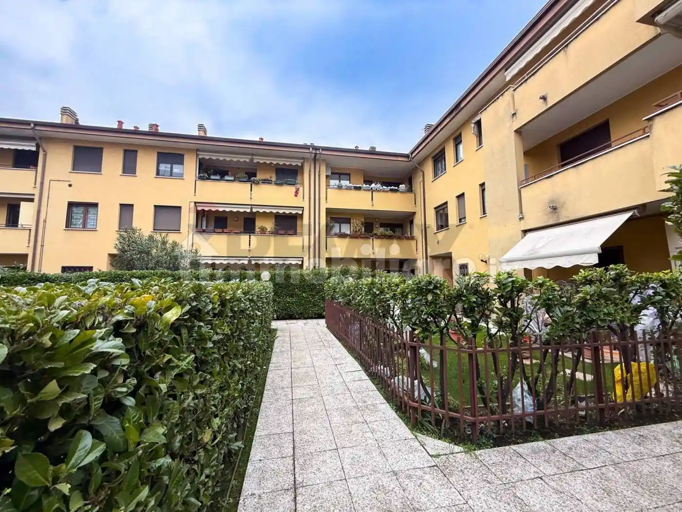 Appartamento in affitto a Monza