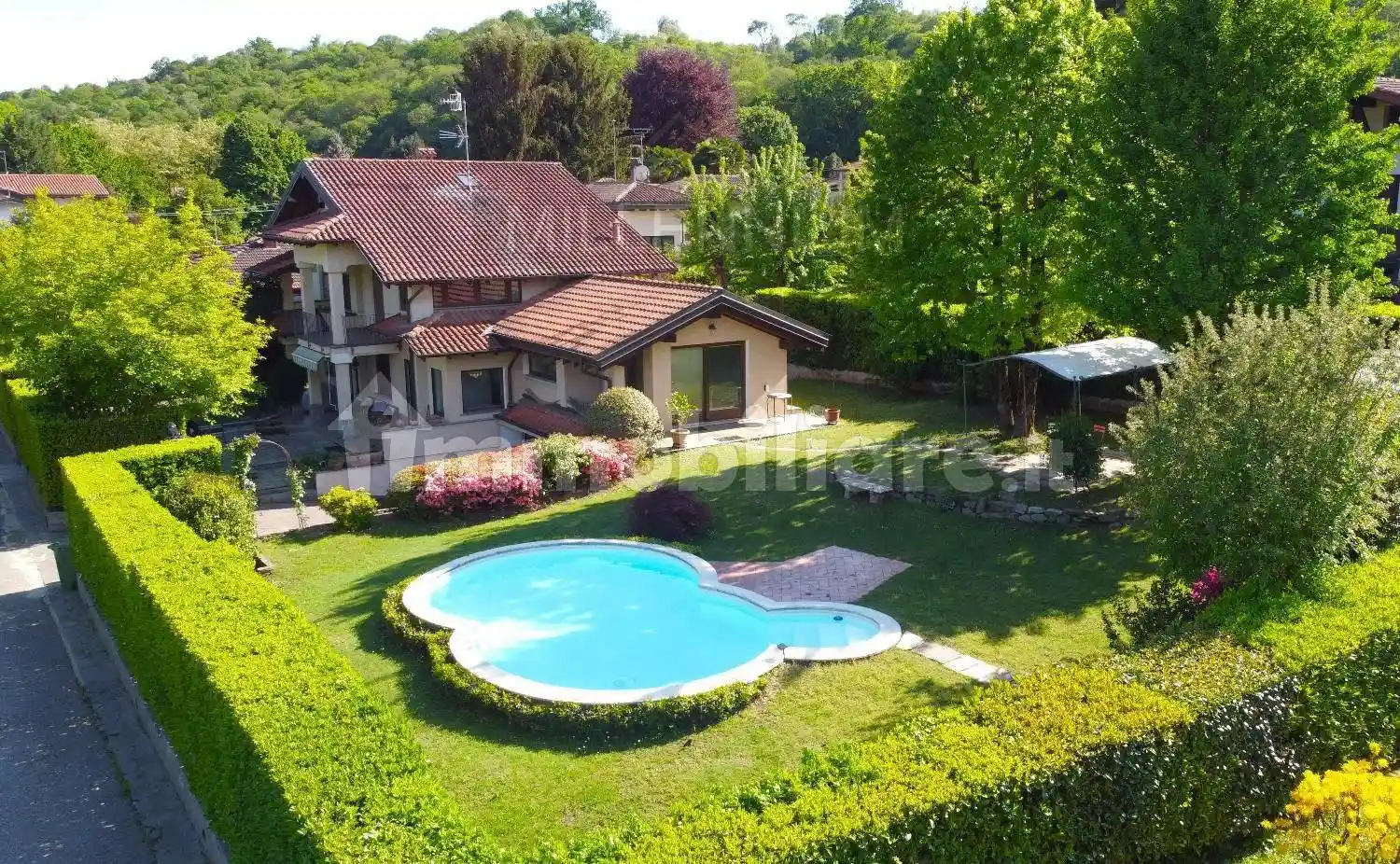 Villa in vendita a Arona