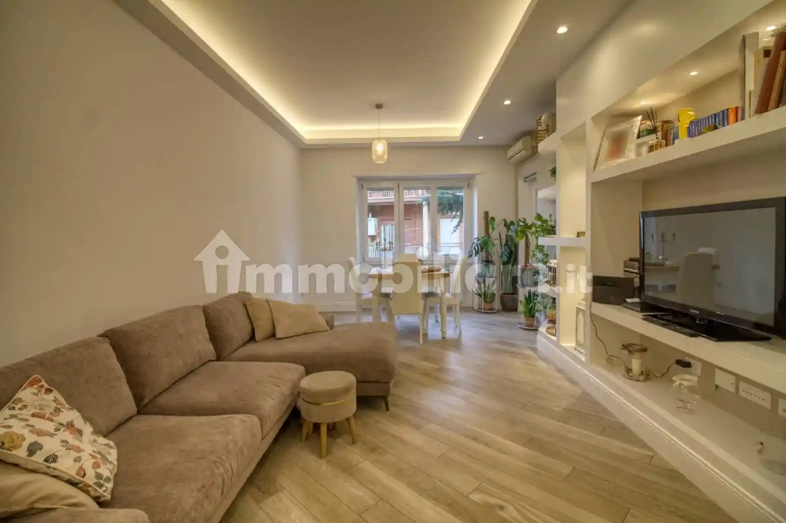 Appartamento in vendita a Roma