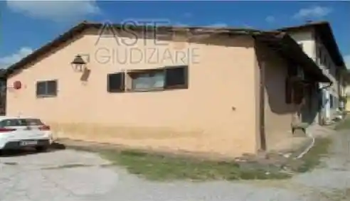 Appartamento in vendita a Cascina