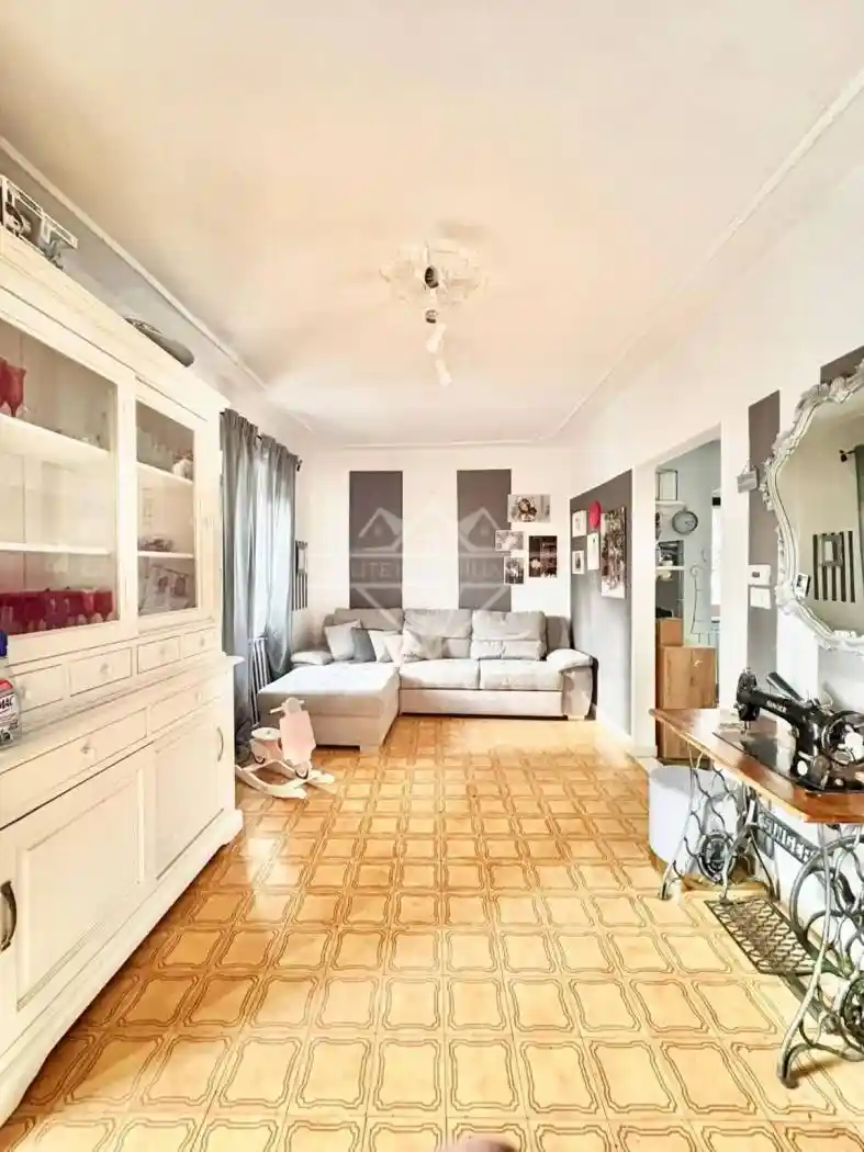 Casa indipendente in vendita a Carrara