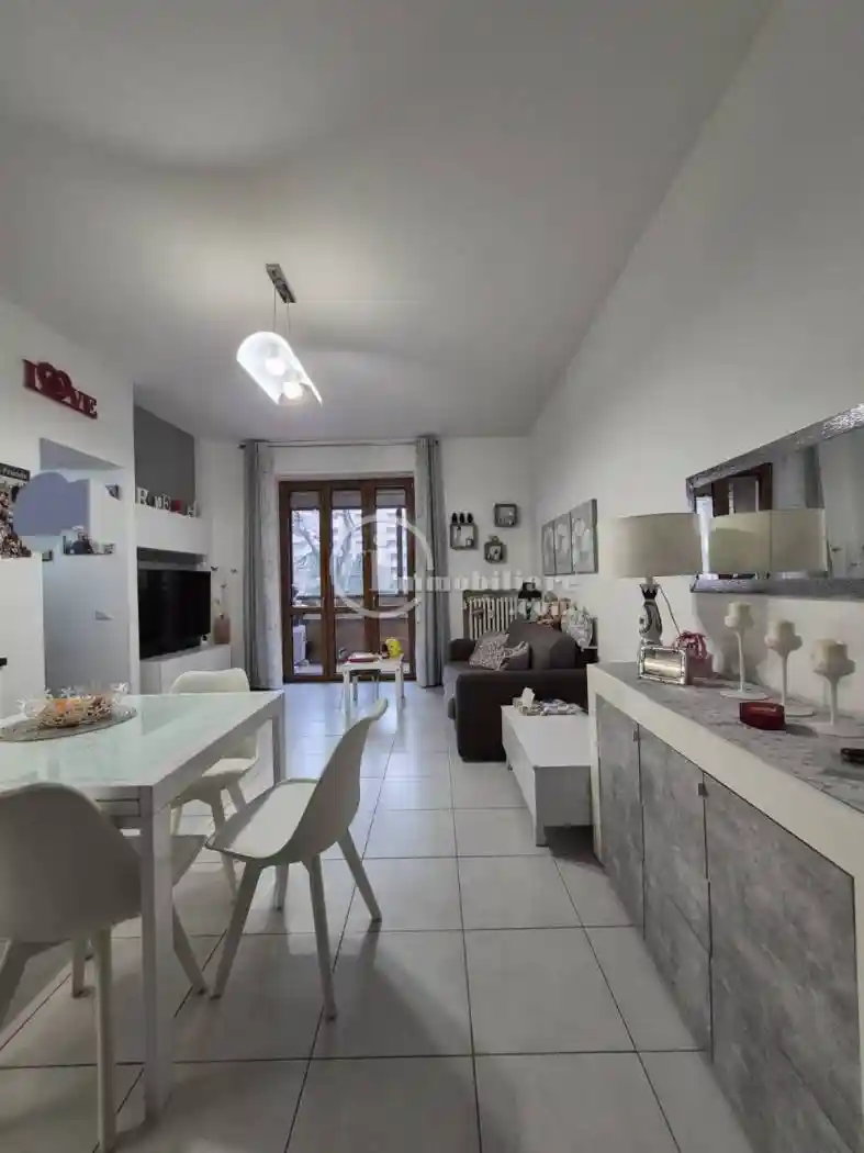 Appartamento in vendita a Corsico