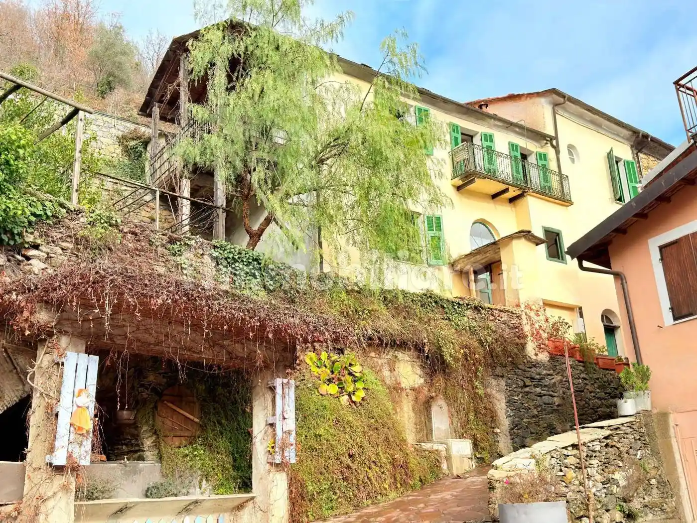 Appartamento in vendita a Rezzo