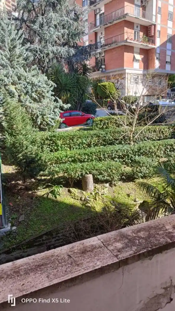 Appartamento in affitto a Napoli