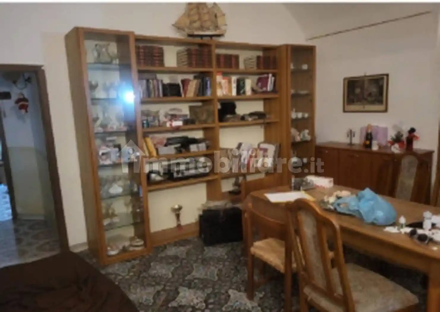 Appartamento in vendita a Napoli