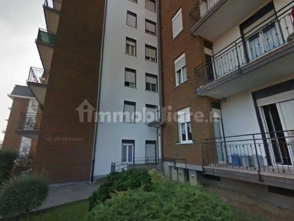 Appartamento in vendita a Lambrugo