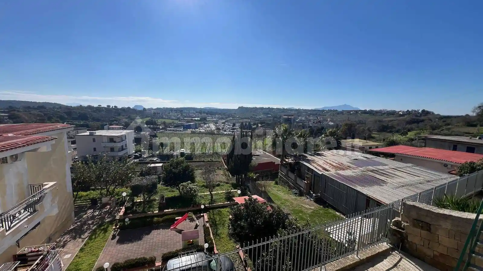 Villetta a schiera in affitto a Pozzuoli