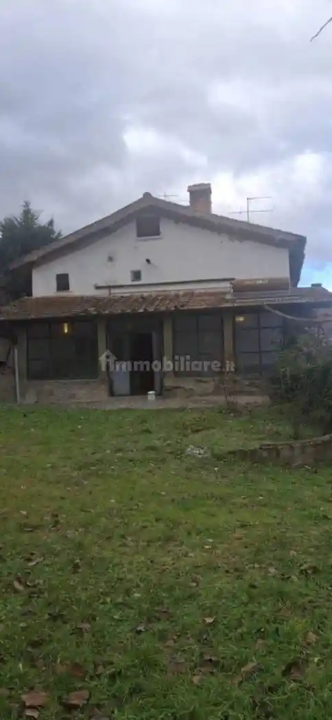 Casa indipendente in vendita a Castel San Niccolò