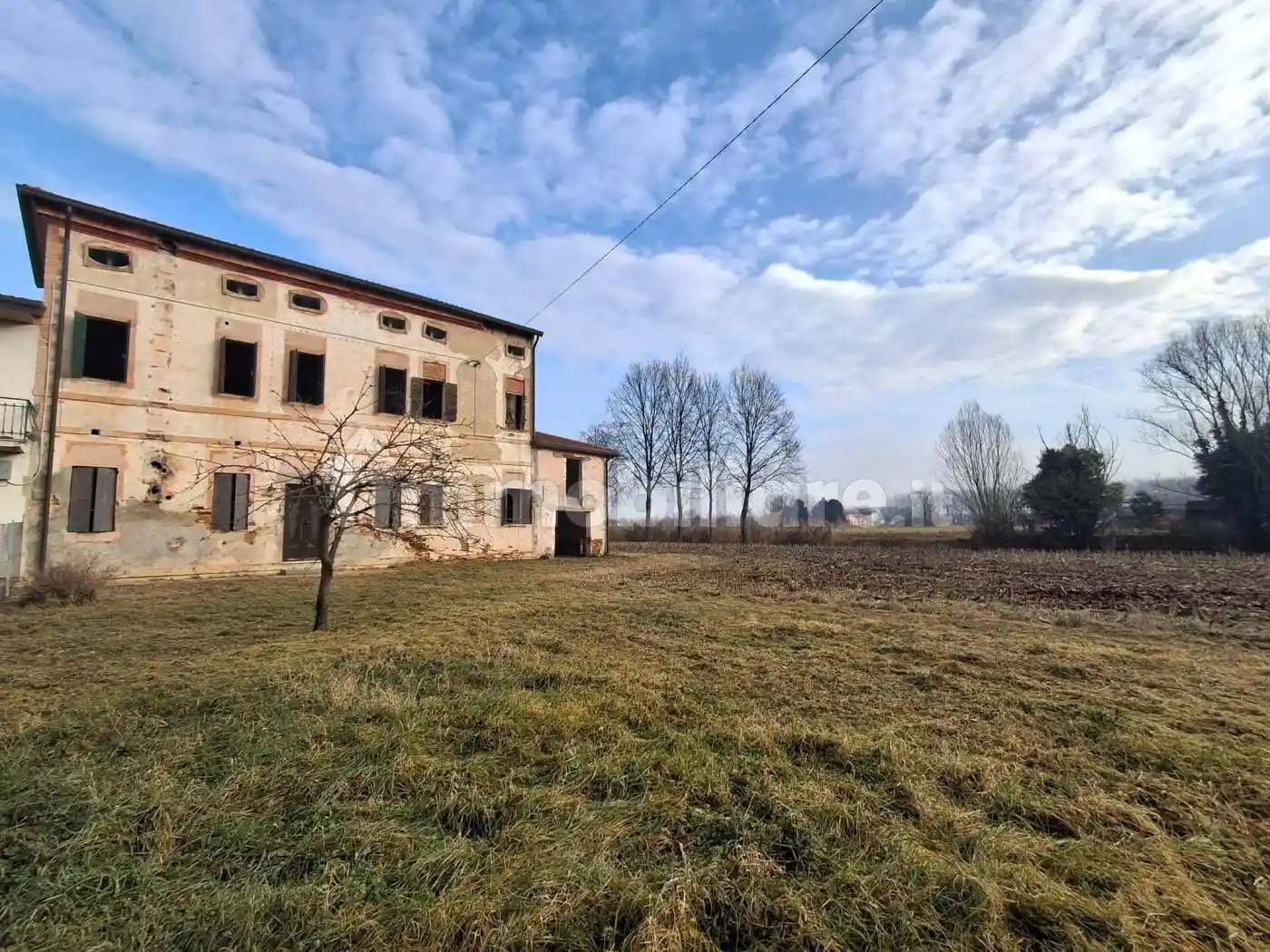 Rustico - Casale in vendita a Trebaseleghe