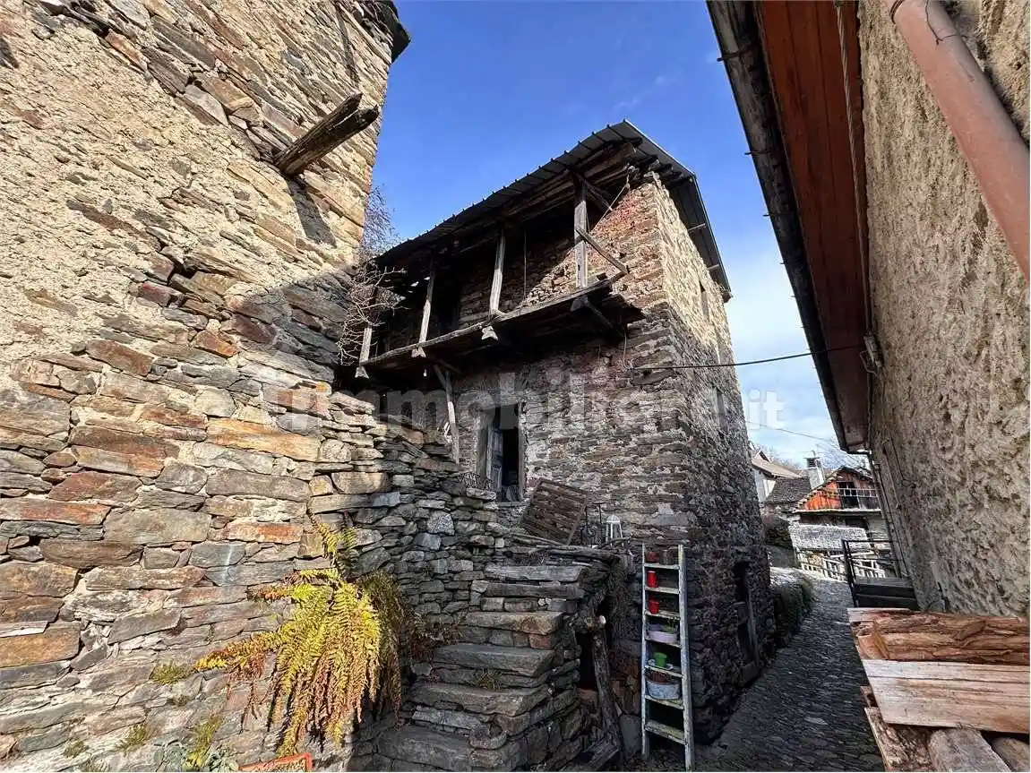Rustico - Casale in vendita a Villadossola