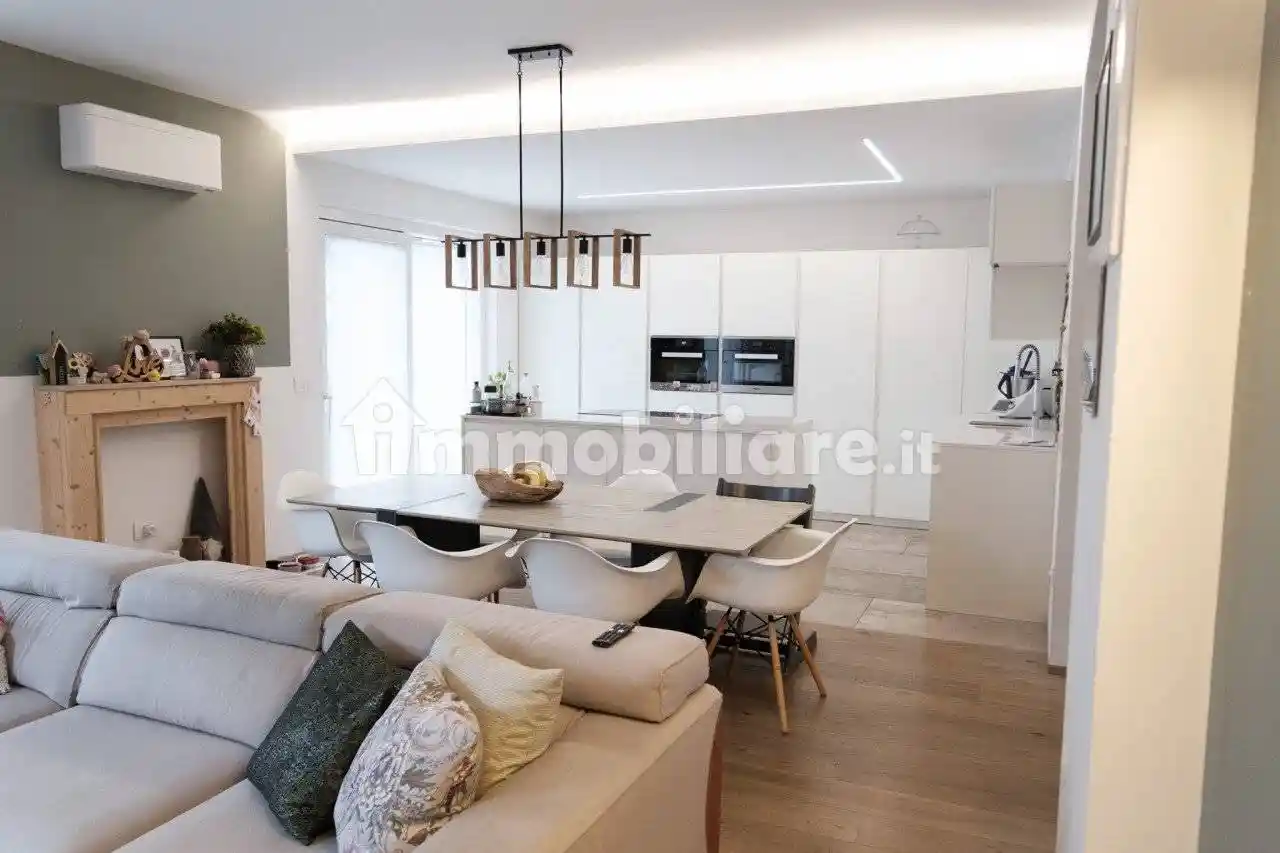 Villa in vendita a Laives