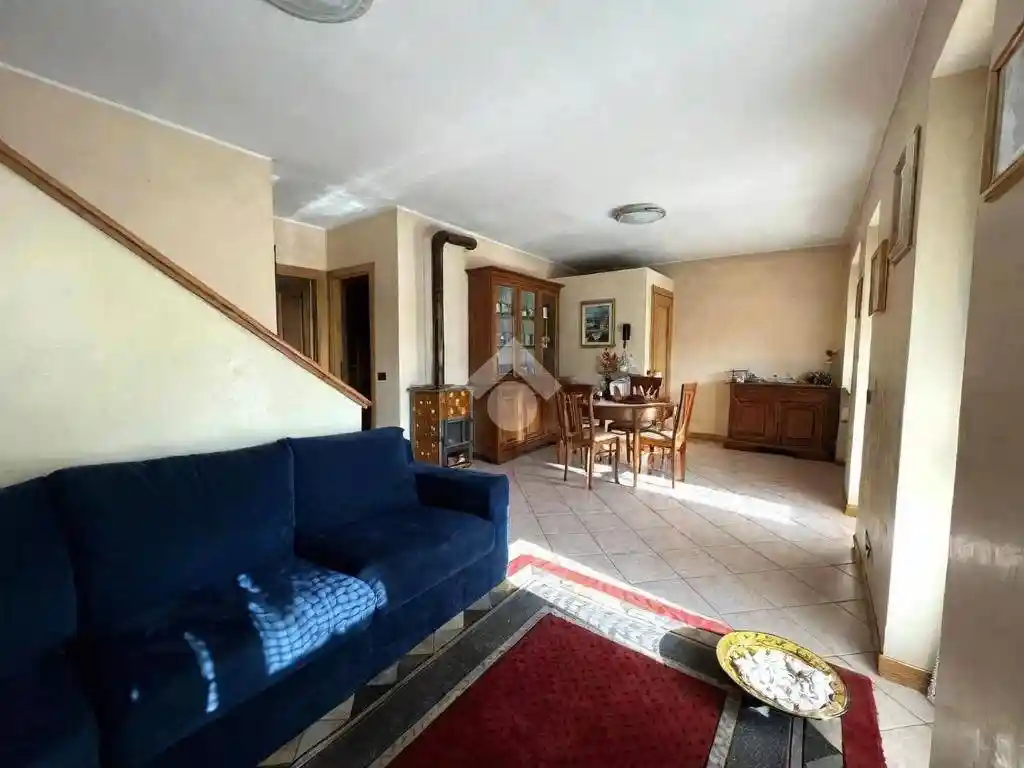 Villa in vendita a Ardesio